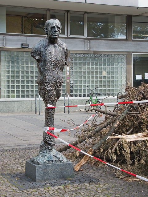 Heinrich Böll Stele - Foto von Hannes Kater